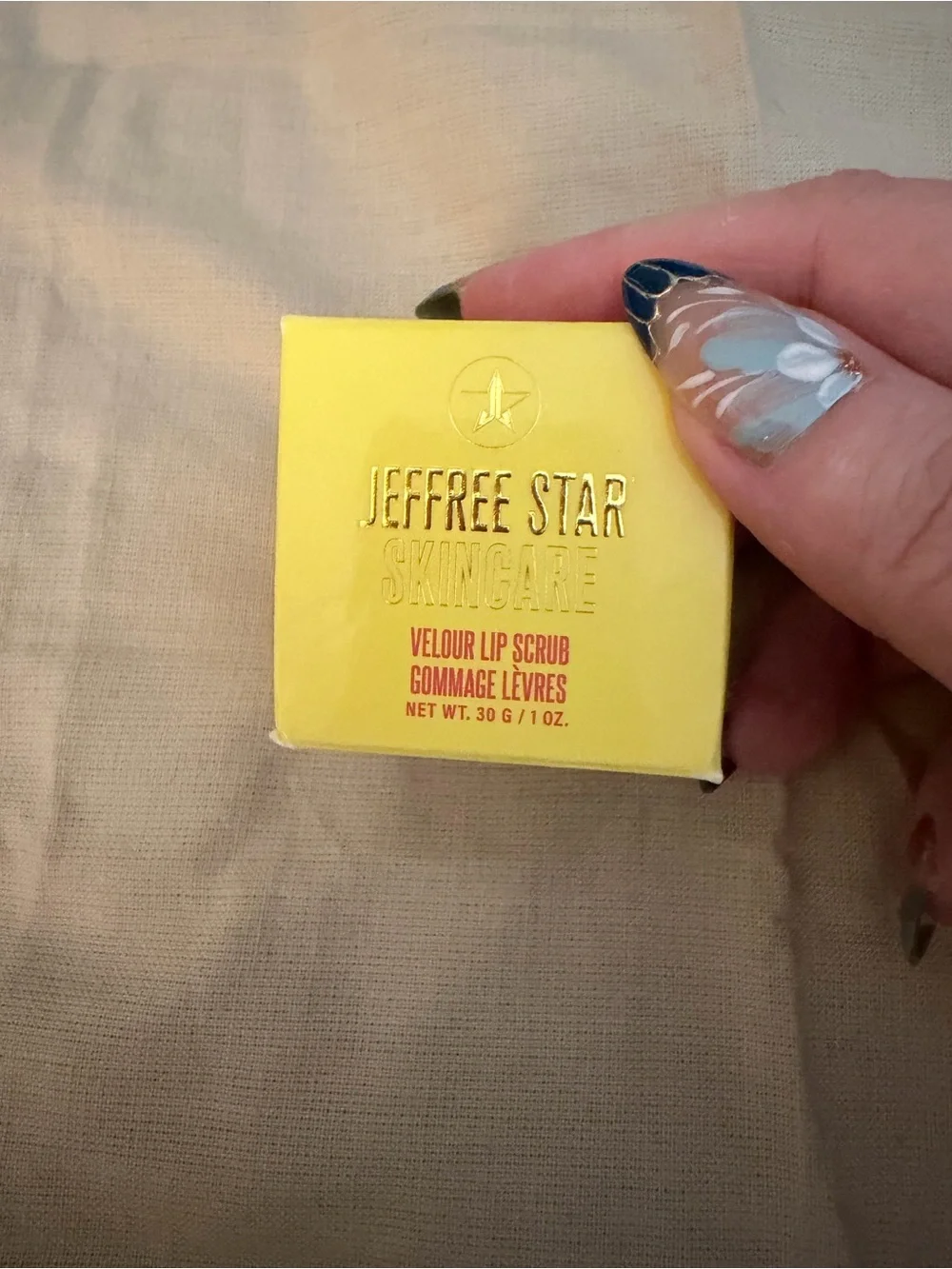 Jeffree Star Cosmetics Lemon Ice Box Cookies Velour Lip Scrub